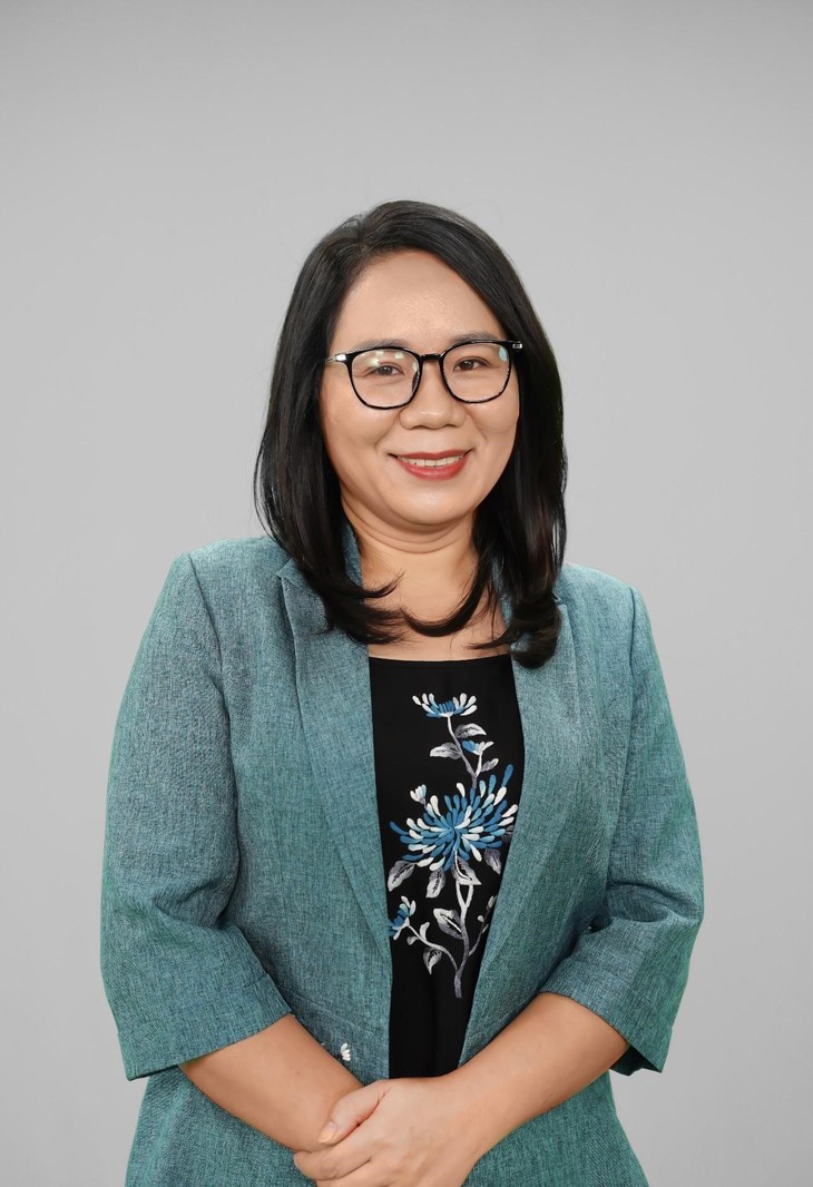 Tọa đàm: "Bẫy dinh dưỡng của trẻ em Việt: Làm sao chọn sữa chuẩn cho con?" - Ảnh 3.