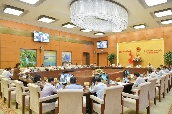 Bộ trưởng Đào Hồng Lan: 'Việc rà soát, bổ sung vào danh mục thuốc BHYT là việc định kỳ, thường xuyên' - Ảnh 1. Bộ trưởng Đào Hồng Lan: 'Việc rà soát, bổ sung vào danh mục thuốc BHYT là việc định kỳ, thường xuyên' - Ảnh 1.
