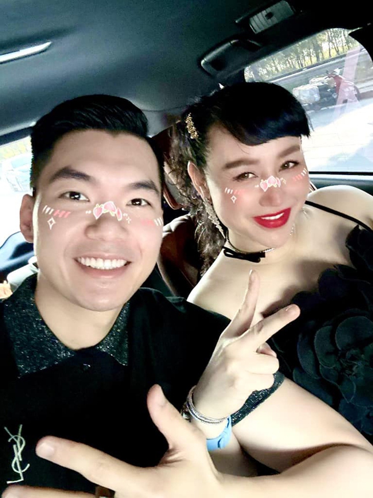 Sao Việt lấy vợ đại gia: Trương Nam Thành 'biến mất' khỏi showbiz, luôn thể hiện tình yêu với bạn đời - Ảnh 2. Sao Việt lấy vợ đại gia: Trương Nam Thành 'biến mất' khỏi showbiz, luôn thể hiện tình yêu với bạn đời - Ảnh 2.