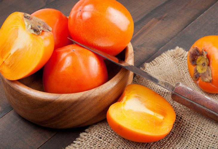 Lợi ích sức khỏe của quả hồng và những lưu ý quan trọng khi ăn hồng - Ảnh 5. Lợi ích sức khỏe của quả hồng và những lưu ý quan trọng khi ăn hồng - Ảnh 5.