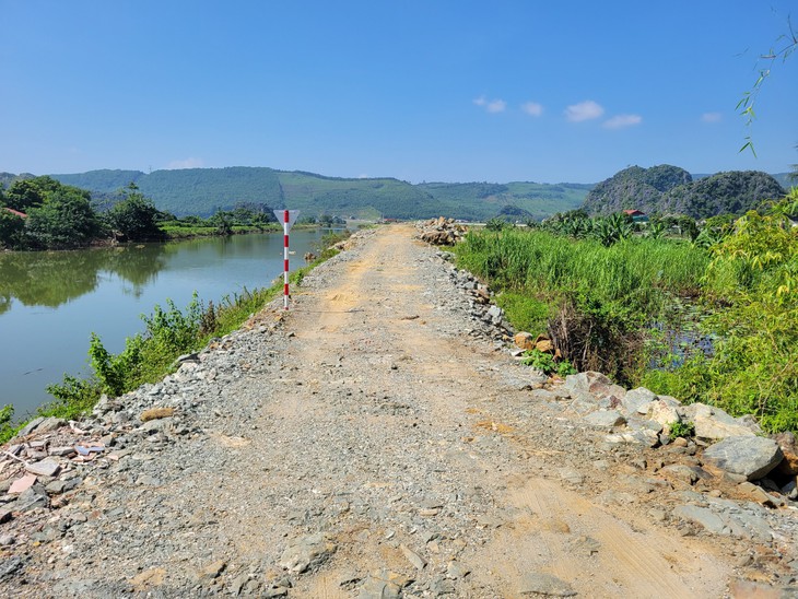 Bao giờ những tuyến đường xuống cấp sau thi công cao tốc ở Thanh Hóa mới được hoàn trả? - Ảnh 4.