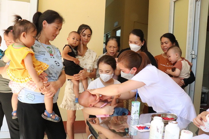 Dinh dưỡng để cải thiện tầm vóc trẻ nhỏ - Ảnh 1.