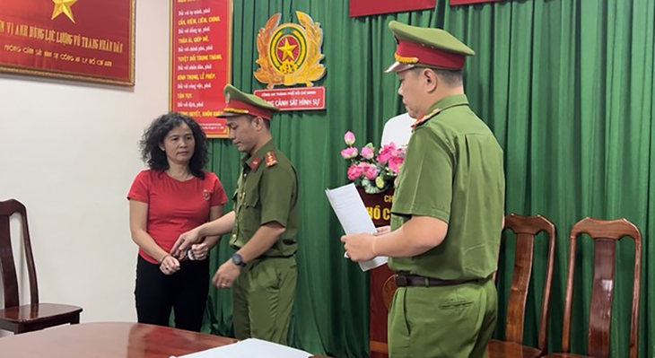 Bà Nguyễn Phương Hằng yêu cầu bà Hàn Ni, Trần Văn Sỹ bồi thường 500 tỷ đồng - Ảnh 2.
