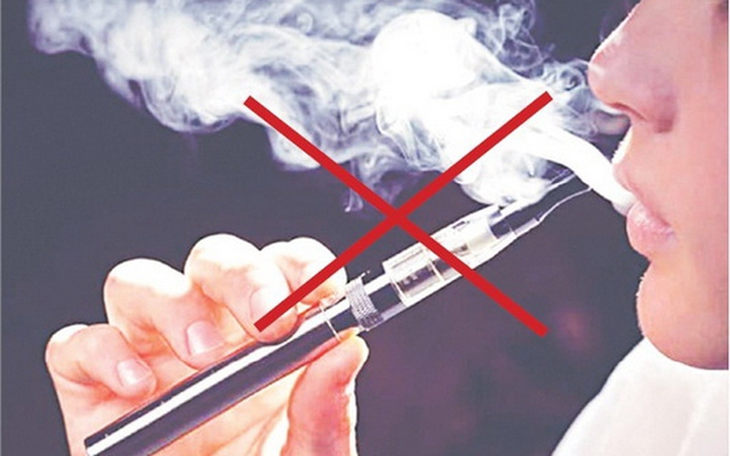 Nhập viện điều trị rối loạn tâm thần, viêm màng ngoài tim vì sử dụng thuốc lá điện tử - Ảnh 1.