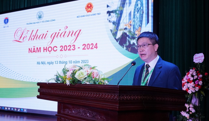 Đồng hành cùng sinh viên để truyền tải kiến thức, góp phần nâng cao chất lượng đội ngũ ngành y tế - Ảnh 1. Đồng hành cùng sinh viên để truyền tải kiến thức, góp phần nâng cao chất lượng đội ngũ ngành y tế - Ảnh 1.