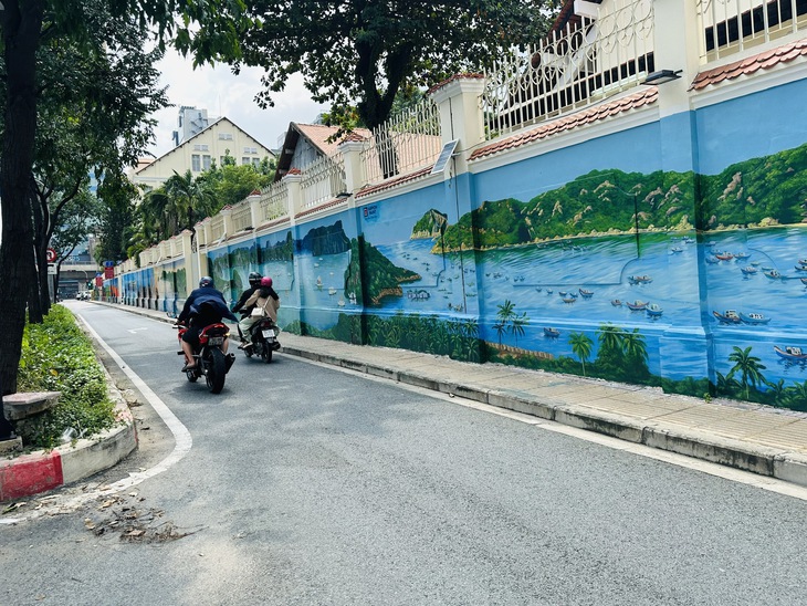 Ngắm con đường bích họa sống động, đẹp nhất Sài Gòn - Ảnh 18.