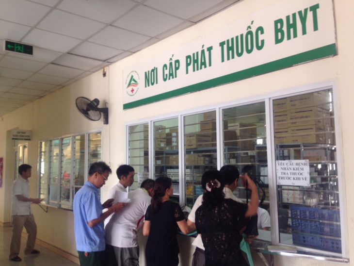 Bộ trưởng Bộ Y tế trả lời về đề nghị sớm bổ sung danh mục thuốc BHYT- Ảnh 1.