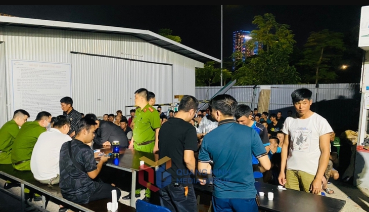Quảng Ninh: Xét nghiệm nhanh tại lán, phát hiện nhiều công nhân dương tính ma túy - Ảnh 1.