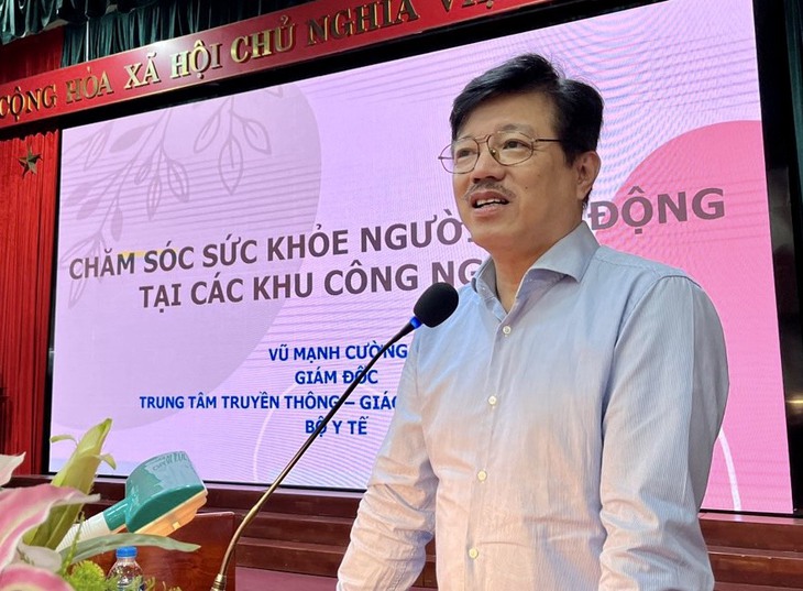 Đa phần người lao động đang 'bán sức khoẻ' khi trẻ, về già lo dành tiền đi khám bệnh - Ảnh 1.