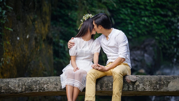 Nàng Út Trong 'Đất rừng phương Nam': 'Mối tình đầu' của Nhan Phúc Vinh, tài sắc như thế nào? - Ảnh 2. Nàng Út Trong 'Đất rừng phương Nam': 'Mối tình đầu' của Nhan Phúc Vinh, tài sắc như thế nào? - Ảnh 2.
