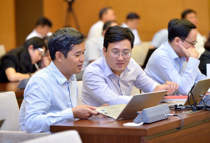 Việt Nam cơ bản vững vàng vượt qua khó khăn, thách thức, đạt nhiều kết quả quan trọng - Ảnh 3.