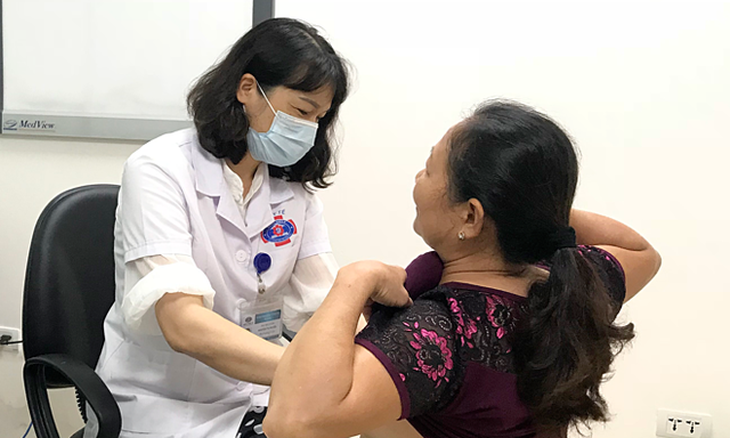 Mỗi năm Việt Nam có 21.550 ca mắc ung thư vú, chị em cần biết khuyến cáo của chuyên gia - Ảnh 1.