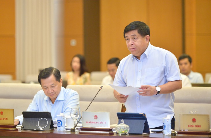 Dự kiến GDP 2023 tăng trên 5%, Chính phủ không điều chỉnh mục tiêu, quyết tâm thực hiện cao nhất - Ảnh 1.