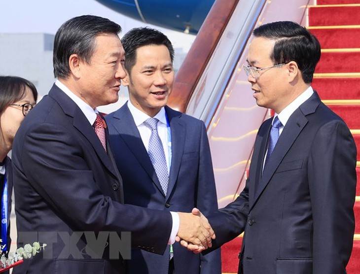 Chủ tịch nước bắt đầu tham dự Diễn đàn “Vành đai và Con đường” - Ảnh 2. Chủ tịch nước bắt đầu tham dự Diễn đàn “Vành đai và Con đường” - Ảnh 2.