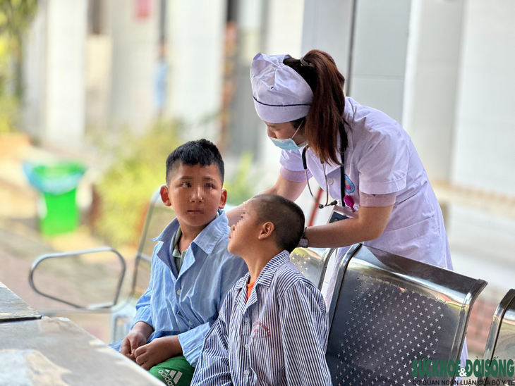 Những 'bảo mẫu' đặc biệt ở Bệnh viện Tâm thần Nghệ An - Ảnh 8.