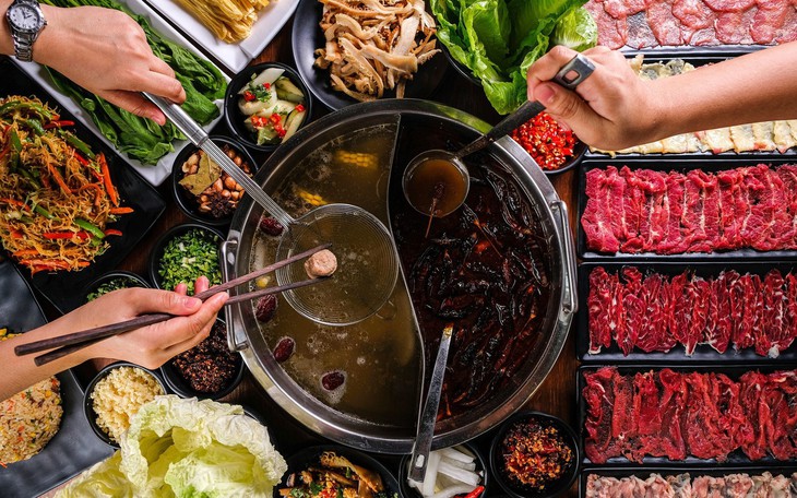 Ăn lẩu bị đau bụng, ngộ độc vì những lý do ít người chú ý