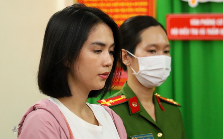 Thông tin mới nhất vụ người mẫu Ngọc Trinh bị bắt tạm giam