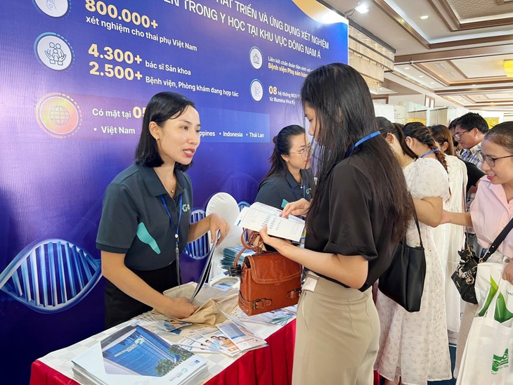Gene Solutions đồng hành và tham gia báo cáo tại Hội nghị khoa học Sàng lọc chẩn đoán trước sinh và sơ sinh khu vực Bắc Trung Bộ lần 1 - Ảnh 3. Gene Solutions đồng hành và tham gia báo cáo tại Hội nghị khoa học Sàng lọc chẩn đoán trước sinh và sơ sinh khu vực Bắc Trung Bộ lần 1 - Ảnh 3.