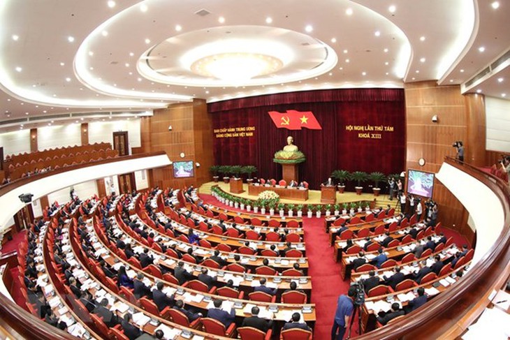 Hội nghị TW 8 khóa XIII: Xem xét, quyết định nhiều vấn đề trọng đại - Ảnh 1. Hội nghị TW 8 khóa XIII: Xem xét, quyết định nhiều vấn đề trọng đại - Ảnh 1.