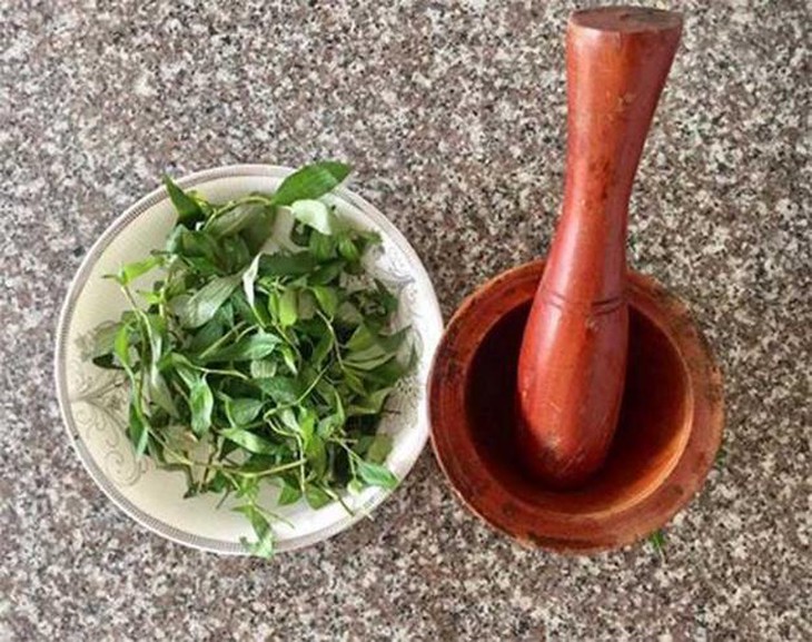 photo-1696216441537