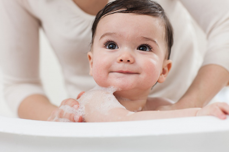 Tất tật cách chăm sóc da từ sơ sinh đến người cao tuổi - Ảnh 1.
