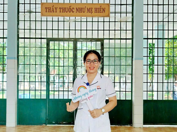 Ngày lễ của nữ điều dưỡng chăm bệnh nhân tâm thần - Ảnh 2.
