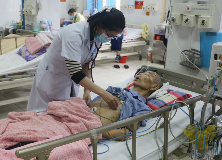 Nữ bác sỹ trẻ đam mê làm thiện nguyện - Ảnh 1.