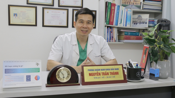 Nam thanh niên bất ngờ phải cắt bỏ tinh hoàn trước khi kết hôn- Ảnh 2.