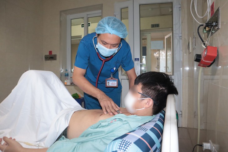 Chóng mặt, ngất xỉu khi đang chạy bộ bác sĩ phát hiện người đàn ông bị suy thận cấp - Ảnh 1.