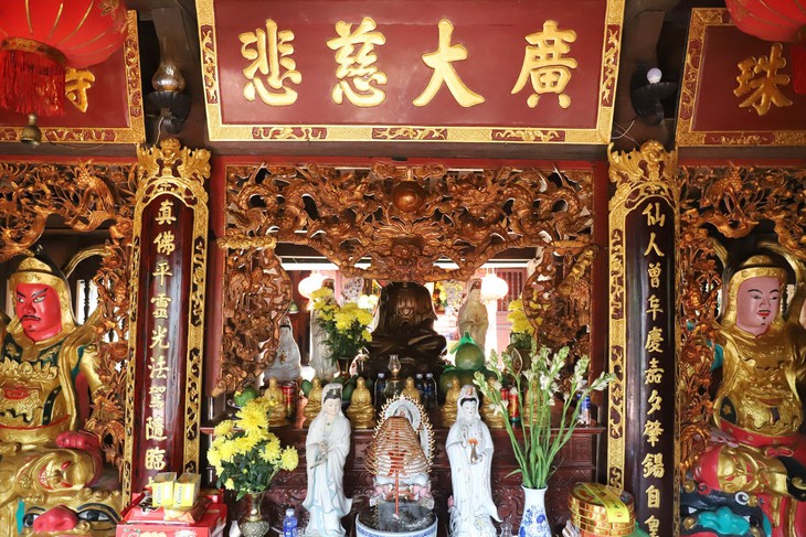 Bí ẩn "bàn chân tiên" trên dãy núi Hồng Lĩnh - Ảnh 3.