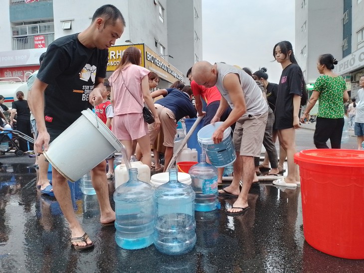 Sau hàng loạt chỉ đạo, người dân KĐT Thanh Hà vẫn 'khát' nước sạch - Ảnh 4. Sau hàng loạt chỉ đạo, người dân KĐT Thanh Hà vẫn 'khát' nước sạch - Ảnh 4.