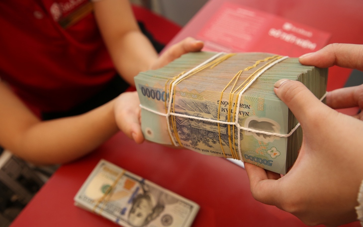 Thủ tướng yêu cầu tăng khả năng tiếp cận vốn, tháo gỡ cho sản xuất kinh doanh
