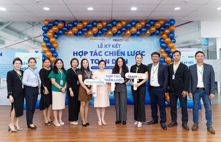 Lễ ký kết hợp tác chiến lược toàn diện giữa Pharmacity & Tracybee - Ảnh 3.