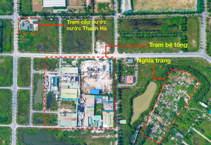 Vụ nước sạch KĐT Thanh Hà: Cư dân lo lắng vì trạm nước đặt gần nghĩa trang - Ảnh 1. Vụ nước sạch KĐT Thanh Hà: Cư dân lo lắng vì trạm nước đặt gần nghĩa trang - Ảnh 1.