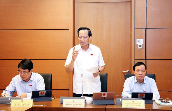 Bộ trưởng Bộ LĐTB&XH lý giải DNNN thua lỗ, công nhân thu nhập không có nhưng quản lý lương rất cao - Ảnh 1. Bộ trưởng Bộ LĐTB&XH lý giải DNNN thua lỗ, công nhân thu nhập không có nhưng quản lý lương rất cao - Ảnh 1.