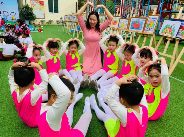 Đề xuất tăng thu nhập cho giáo viên tiểu học tại TPHCM - Ảnh 1. Đề xuất tăng thu nhập cho giáo viên tiểu học tại TPHCM - Ảnh 1.