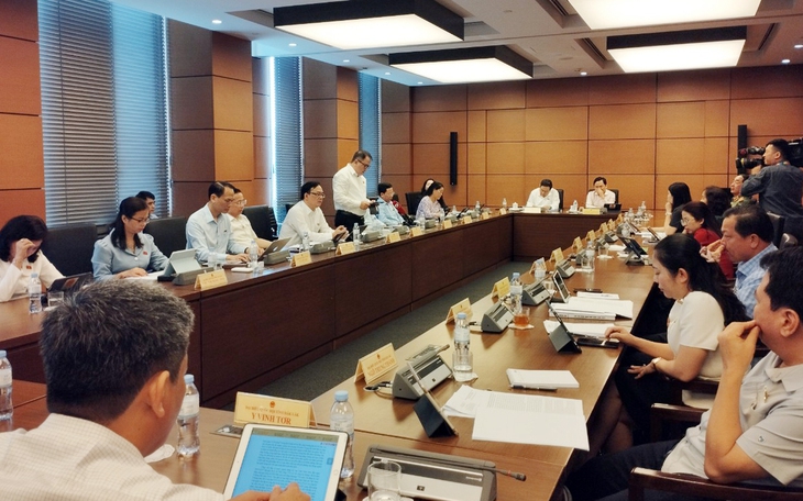 Đại biểu Quốc hội: Vướng mắc trong đấu thầu thuốc, trang thiết bị y tế đã được gỡ khó