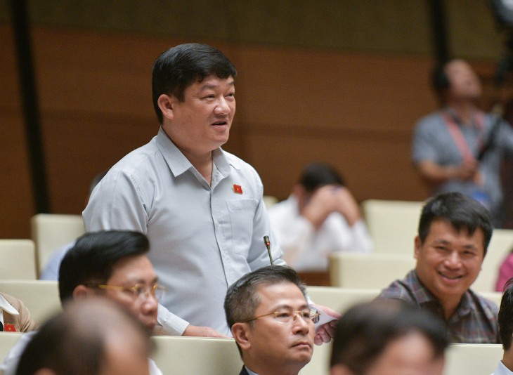 Người Việt phẫu thuật thẩm mỹ nhiều, ĐBQH lo ngại khó tích hợp nhận diện khuôn mặt vào căn cước - Ảnh 3. Người Việt phẫu thuật thẩm mỹ nhiều, ĐBQH lo ngại khó tích hợp nhận diện khuôn mặt vào căn cước - Ảnh 3.