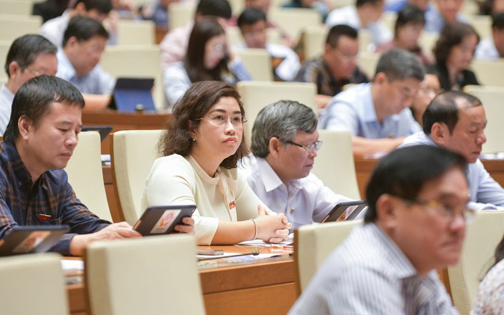 CMTND từ ngày 31/12/2024 hết hạn không gây tác động lớn đến giao dịch của người dân - Ảnh 4. CMTND từ ngày 31/12/2024 hết hạn không gây tác động lớn đến giao dịch của người dân - Ảnh 4.
