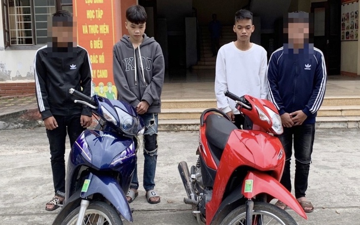 Khởi tố nhóm thanh niên thách thức CSGT để thỏa mãn thú vui
