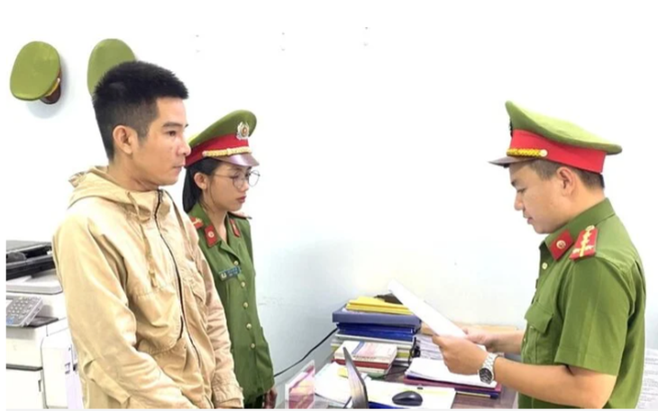 Bắt tài xế phê ma tuý, tông chết người phụ nữ dắt xe đạp bên đường - Ảnh 1.