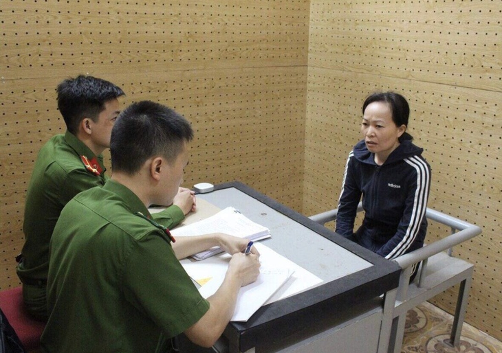 Lời khai bất ngờ của nữ nhân viên nhà bếp bỏ thuốc sâu vào thức ăn học sinh ở Sơn La - Ảnh 1. Lời khai bất ngờ của nữ nhân viên nhà bếp bỏ thuốc sâu vào thức ăn học sinh ở Sơn La - Ảnh 1.