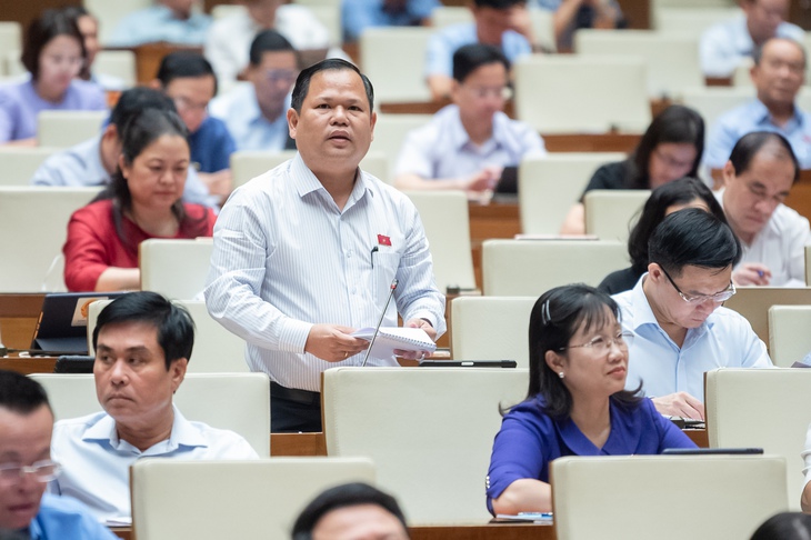 ĐBQH lo ngại chung cư mini phát triển rầm rộ sẽ khiến loạt hệ lụy phát sinh tại đô thị lớn - Ảnh 3.