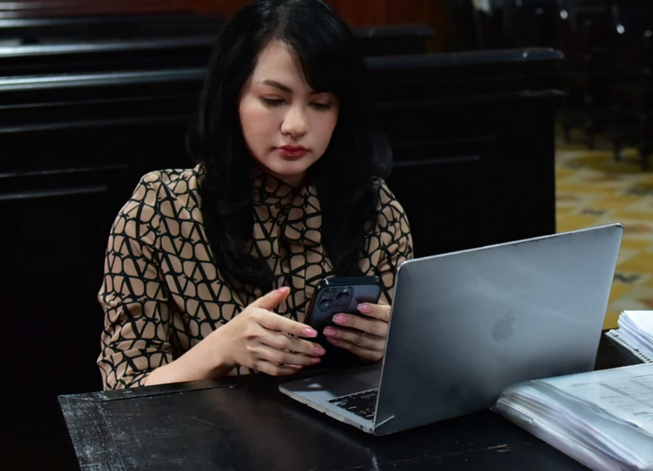 VKS đề nghị chia đôi khối tài sản tranh chấp giữa siêu mẫu Ngọc Thúy và chồng cũ - Ảnh 1.