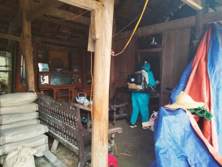 Hà Tĩnh khống chế thành công ổ dịch sốt xuất huyết - Ảnh 2.