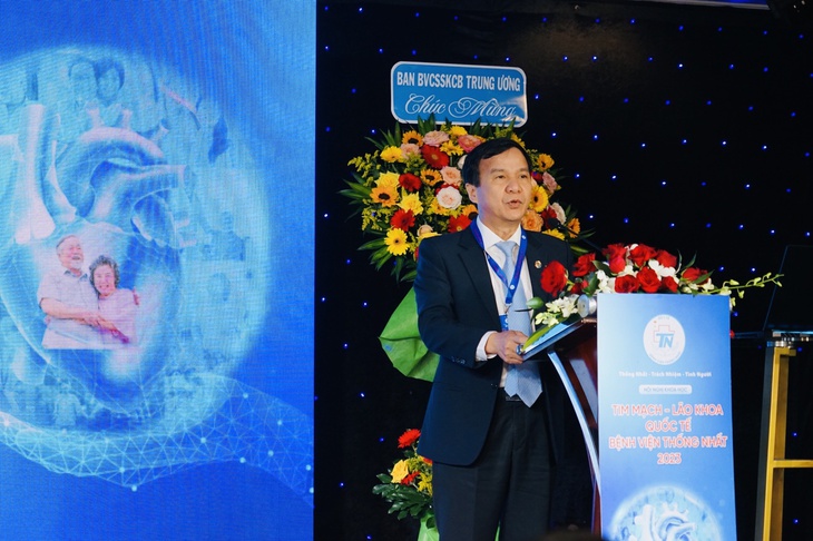 Hội nghị Tim mạch - Lão khoa BV Thống Nhất 2023 thu hút nhiều giáo sư, chuyên gia y tế hàng đầu Việt Nam - Ảnh 2. Hội nghị Tim mạch - Lão khoa BV Thống Nhất 2023 thu hút nhiều giáo sư, chuyên gia y tế hàng đầu Việt Nam - Ảnh 2.