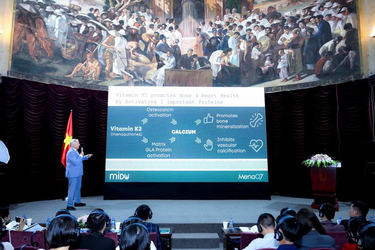 Hội thảo “MenaQ7 với sức khỏe xương và tim mạch” - Ảnh 1.