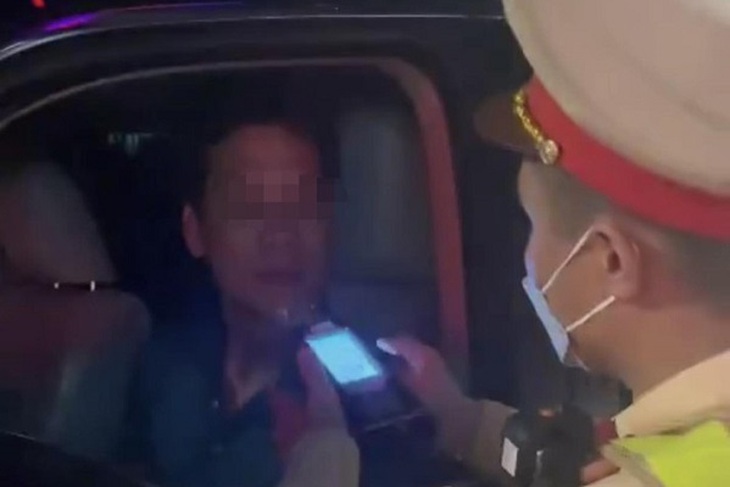 ‘Khó đỡ’ với những trường hợp hy hữu xử lý tài xế uống rượu bia - Ảnh 5.