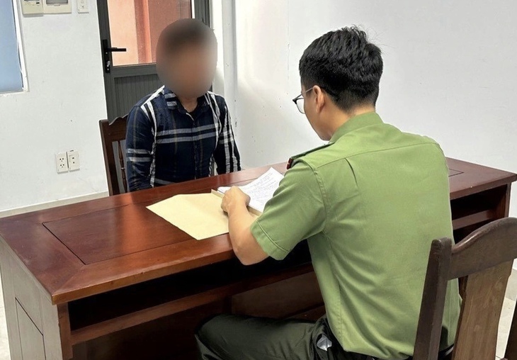 Phạt 15 triệu đồng quản trị viên nhóm Facebook "Ae xã hội Bắc-Trung-Nam" - Ảnh 1. Phạt 15 triệu đồng quản trị viên nhóm Facebook "Ae xã hội Bắc-Trung-Nam" - Ảnh 1.