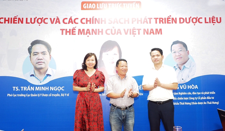 Giao lưu trực tuyến: Chiến lược và các chính sách phát triển dược liệu thế mạnh của Việt Nam - Ảnh 1. Giao lưu trực tuyến: Chiến lược và các chính sách phát triển dược liệu thế mạnh của Việt Nam - Ảnh 1.